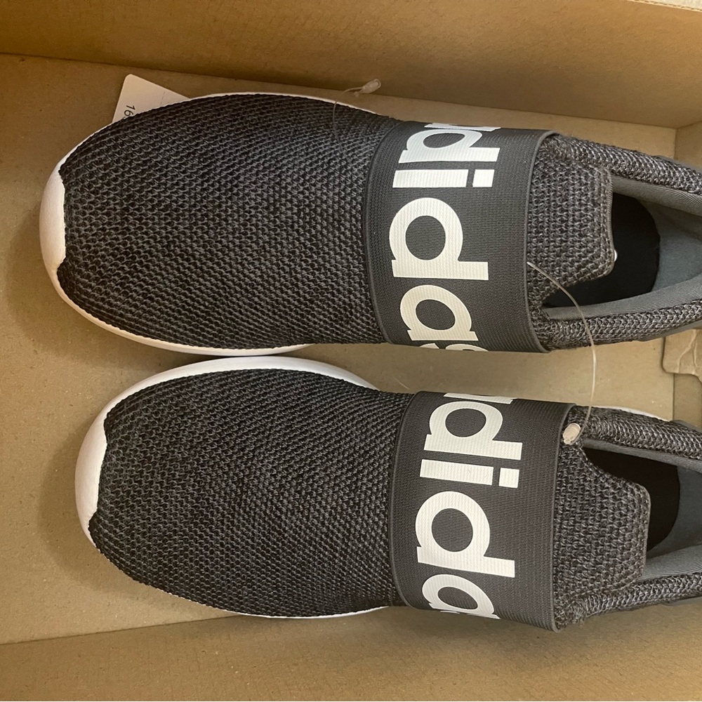 Brand New Womens Adidas Lite Racer Adapt Sneakers Size 8